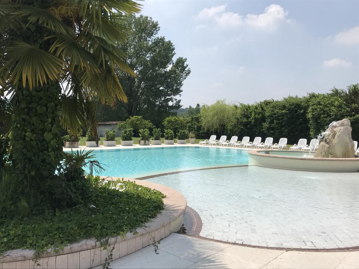 Agriturismo Corte Salandini Otel Ponti sul Mincio Dış mekan fotoğraf