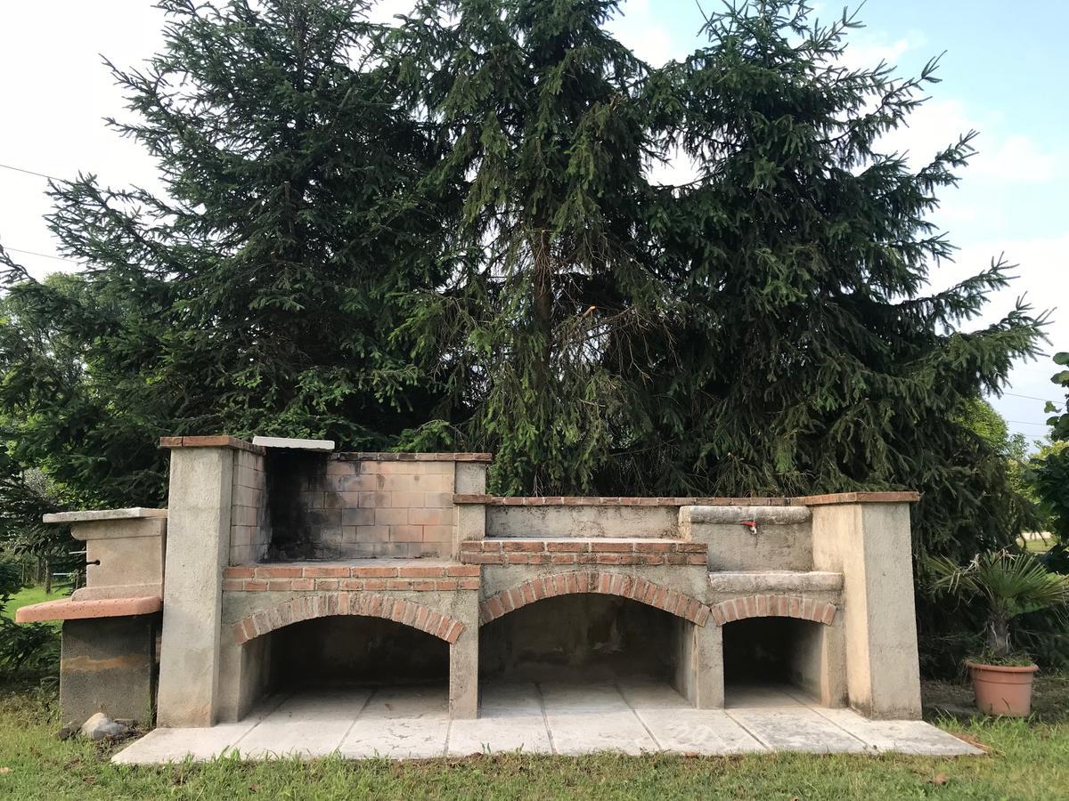 Agriturismo Corte Salandini Otel Ponti sul Mincio Dış mekan fotoğraf