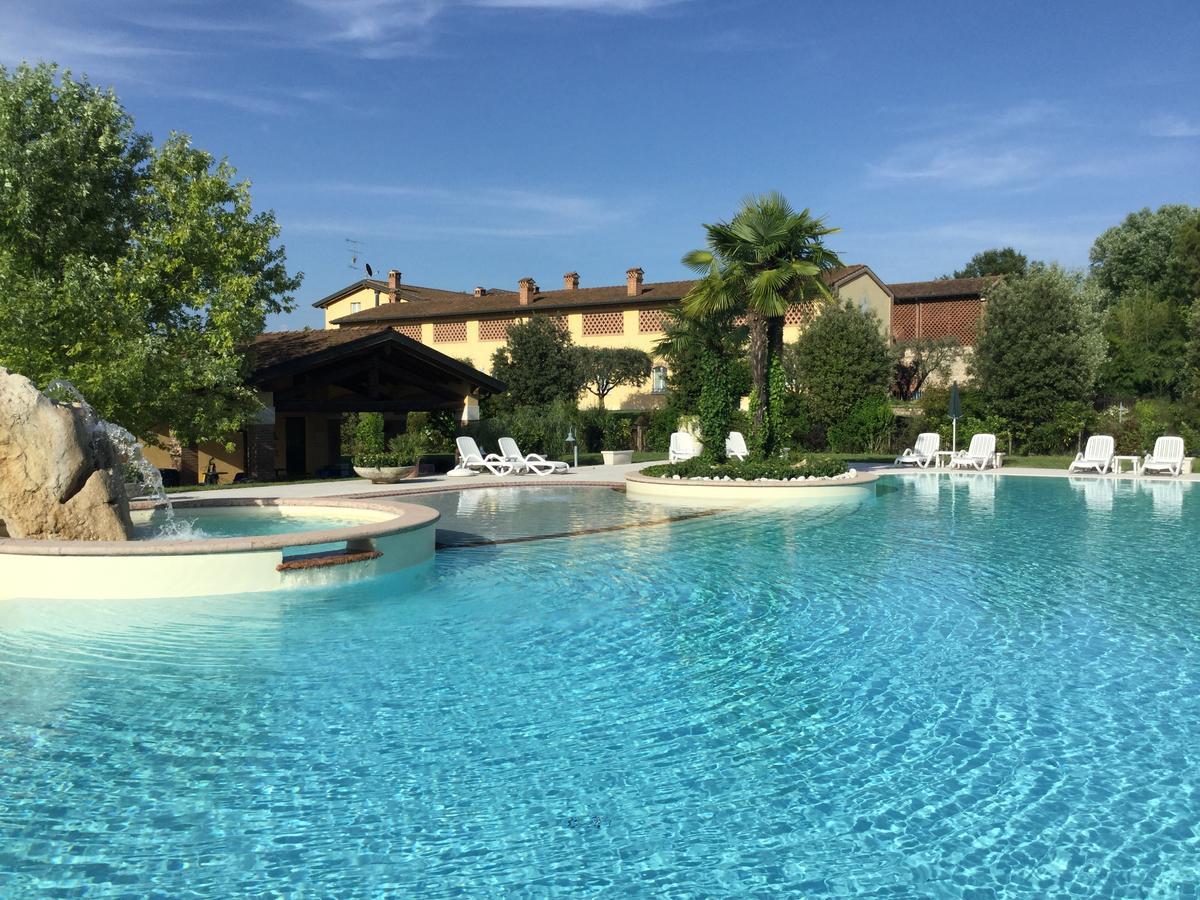 Agriturismo Corte Salandini Otel Ponti sul Mincio Dış mekan fotoğraf