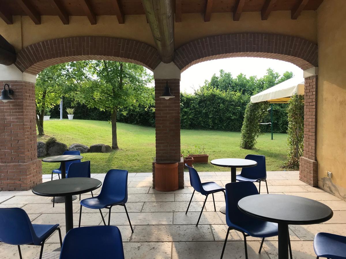 Agriturismo Corte Salandini Otel Ponti sul Mincio Dış mekan fotoğraf