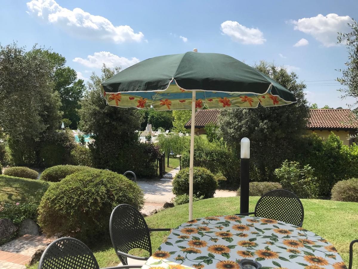 Agriturismo Corte Salandini Otel Ponti sul Mincio Dış mekan fotoğraf