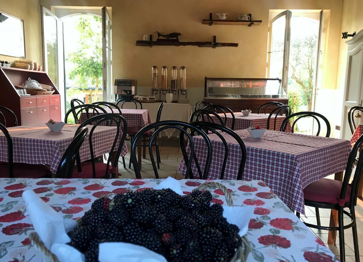 Agriturismo Corte Salandini Otel Ponti sul Mincio Dış mekan fotoğraf