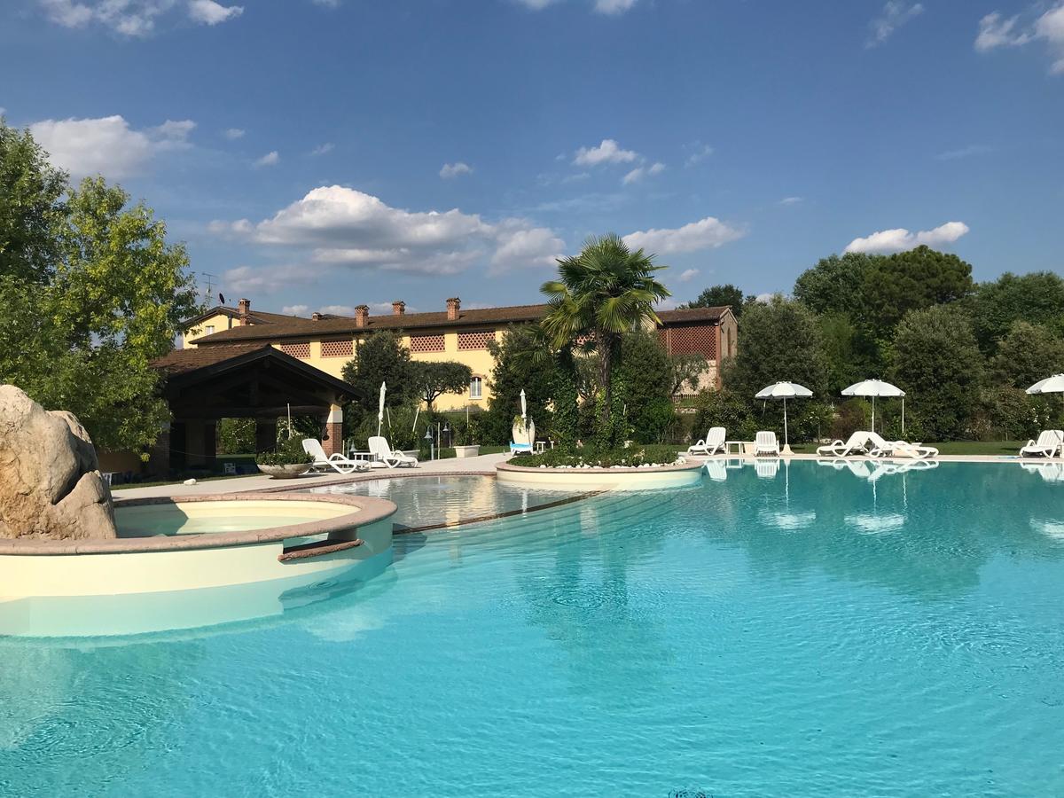 Agriturismo Corte Salandini Otel Ponti sul Mincio Dış mekan fotoğraf